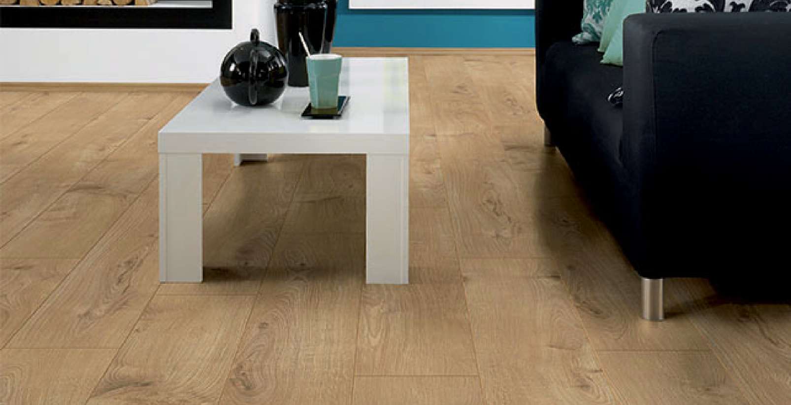 Sherwood Oak, GT, 8 mm, Standard Plank - Room Scene