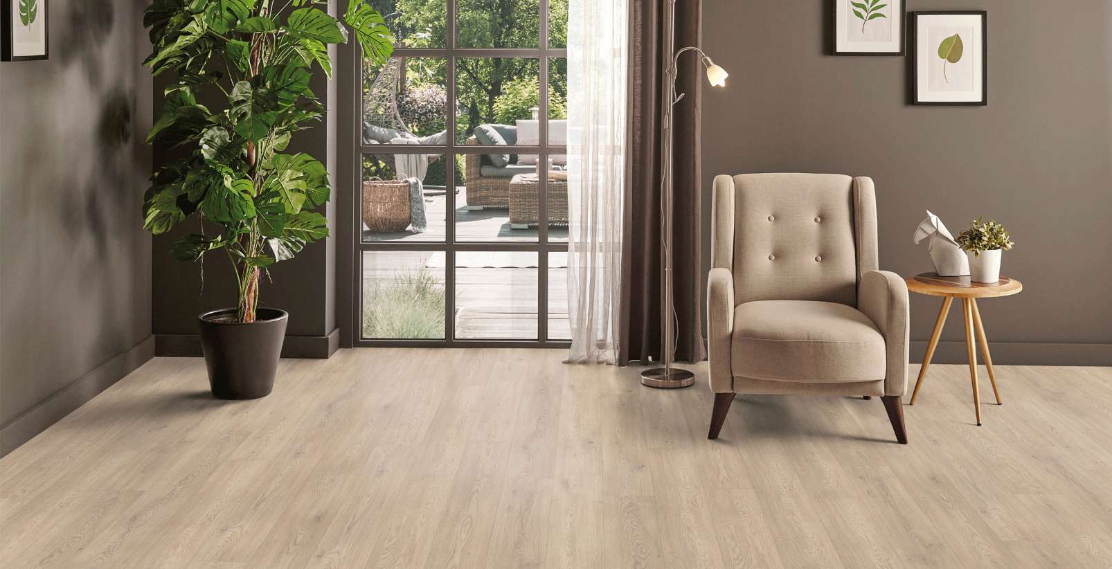 Cotta Cremona Oak, MW, 8 mm, Standard Plank - Room Scene