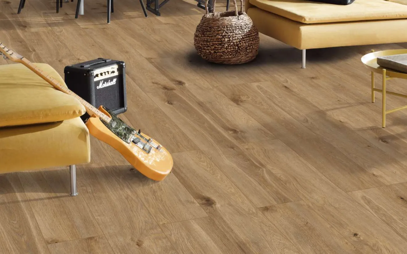 Solar Oak, NL, 8 mm, Standard Plank - Room Scene