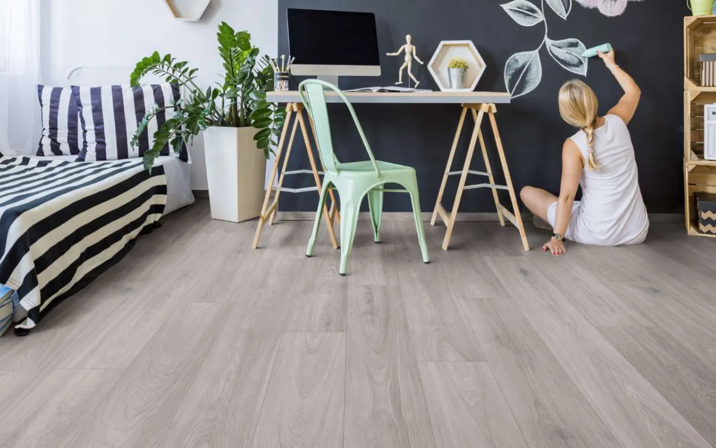 Ethereal Oak, TO, 8 mm, Standard Plank - Room Scene